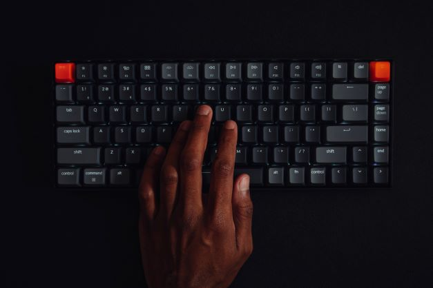 dark keyboard